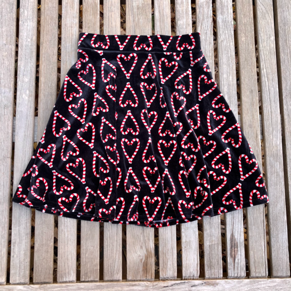 Xhilaration Dresses & Skirts - candy cane skirt
